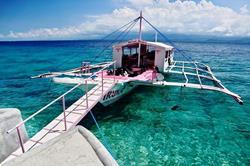 Philippines Scuba Diving Holiday. Dumaguete Dive Centre. Dive Boat.
